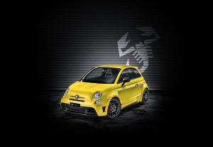 Abarth 695 Biposto Record 2015 года